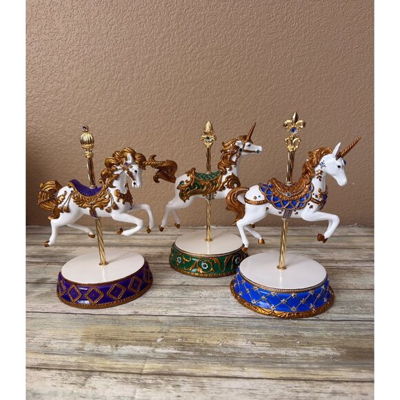 Hamilton Collection Jeweled Unicorn Carousel Collection Figurines 2004 Set of 3 - Picture 3 of 16